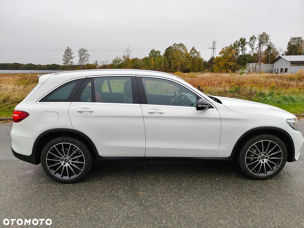 Mercedes-Benz GLC - 15