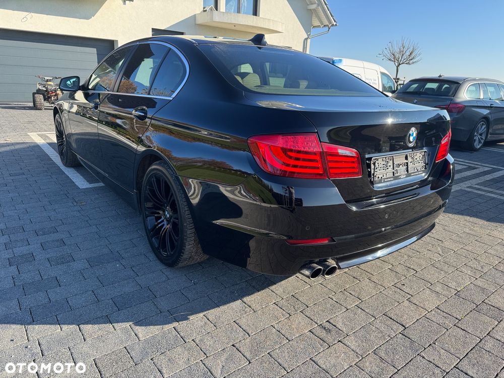 BMW Seria 5 520d Luxury Line - 6