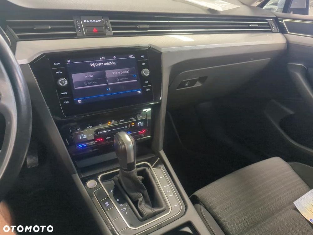 Volkswagen Passat 1.5 TSI EVO Business DSG - 12