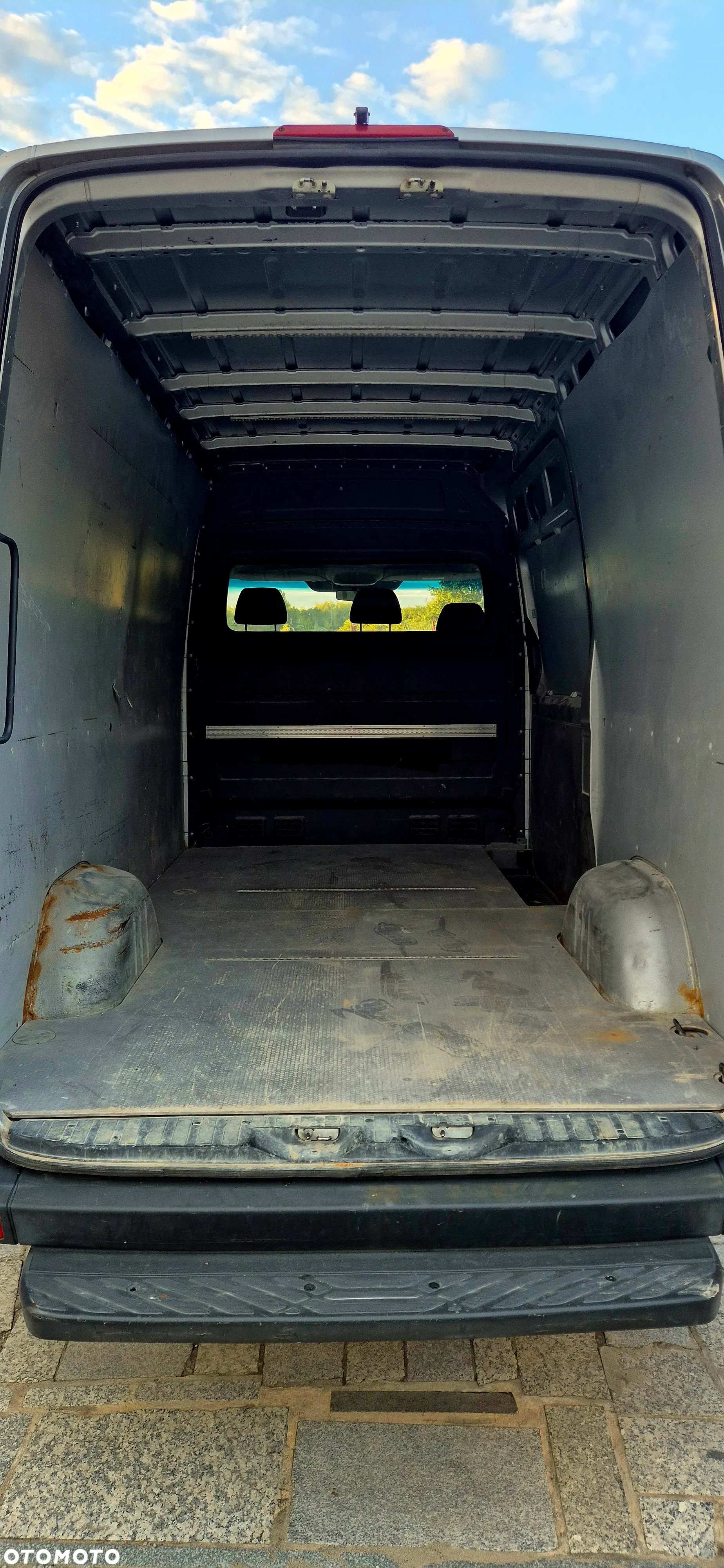 Mercedes-Benz Sprinter - 8