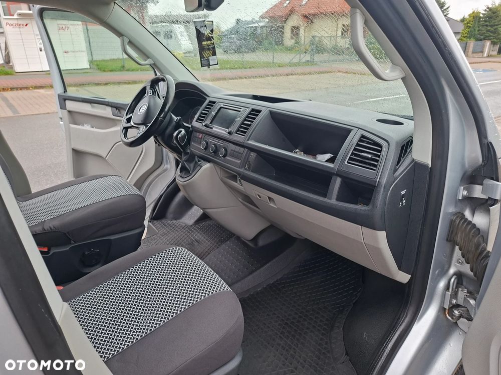 Volkswagen Transporter T6 - 24