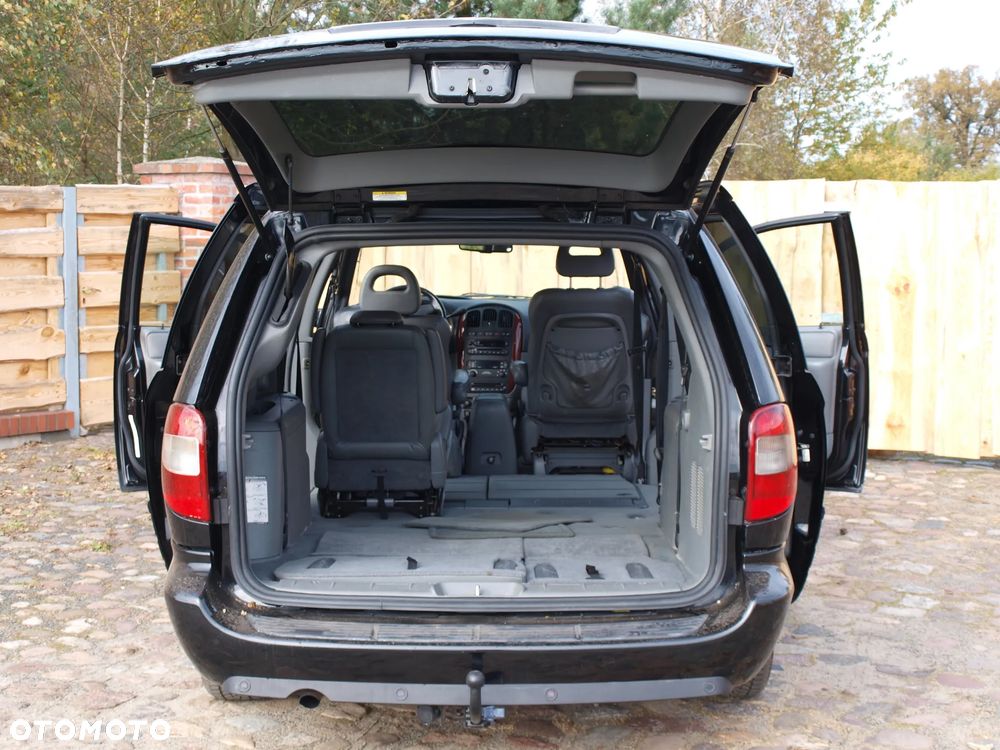 Chrysler Grand Voyager 2.8 CRD Automatik Limited - 36