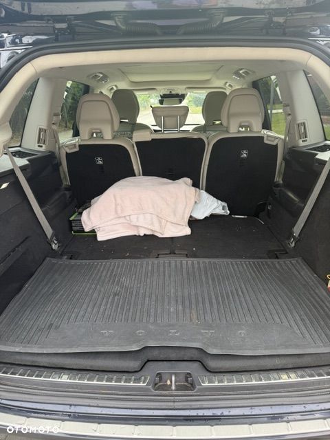 Volvo XC 90 T5 AWD Momentum 7os - 10