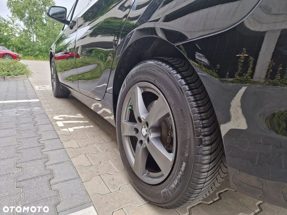 BMW Seria 2 218d Sport-Aut Advantage - 6