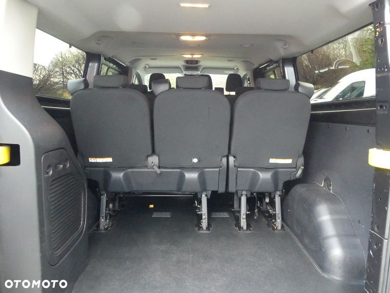 Ford Transit Custom - 17