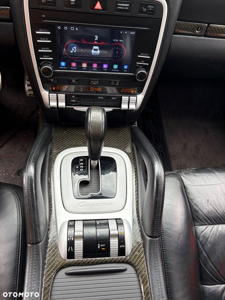 Porsche Cayenne S Tiptronic - 12