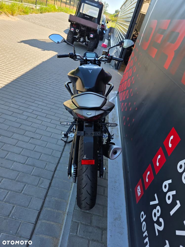 Yamaha MT - 15