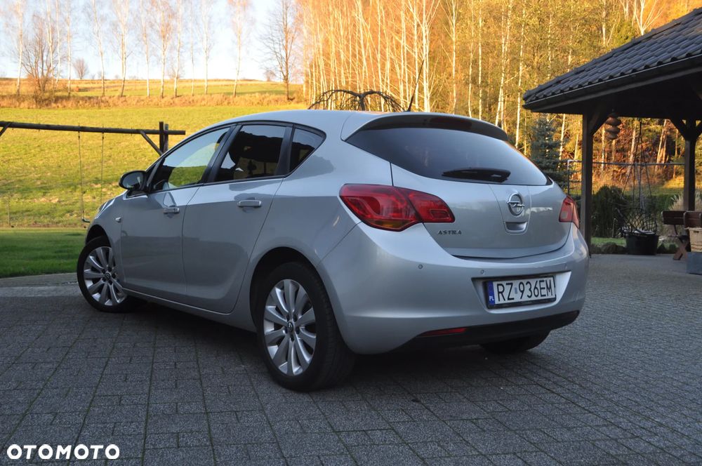 Opel Astra - 5