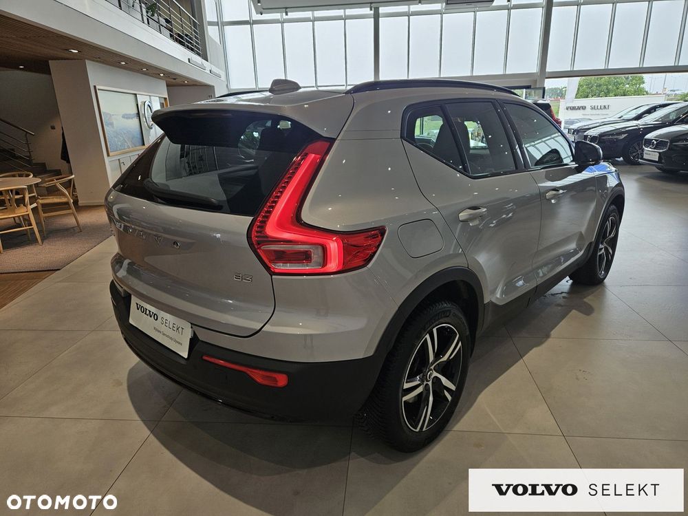 Volvo XC 40 - 6