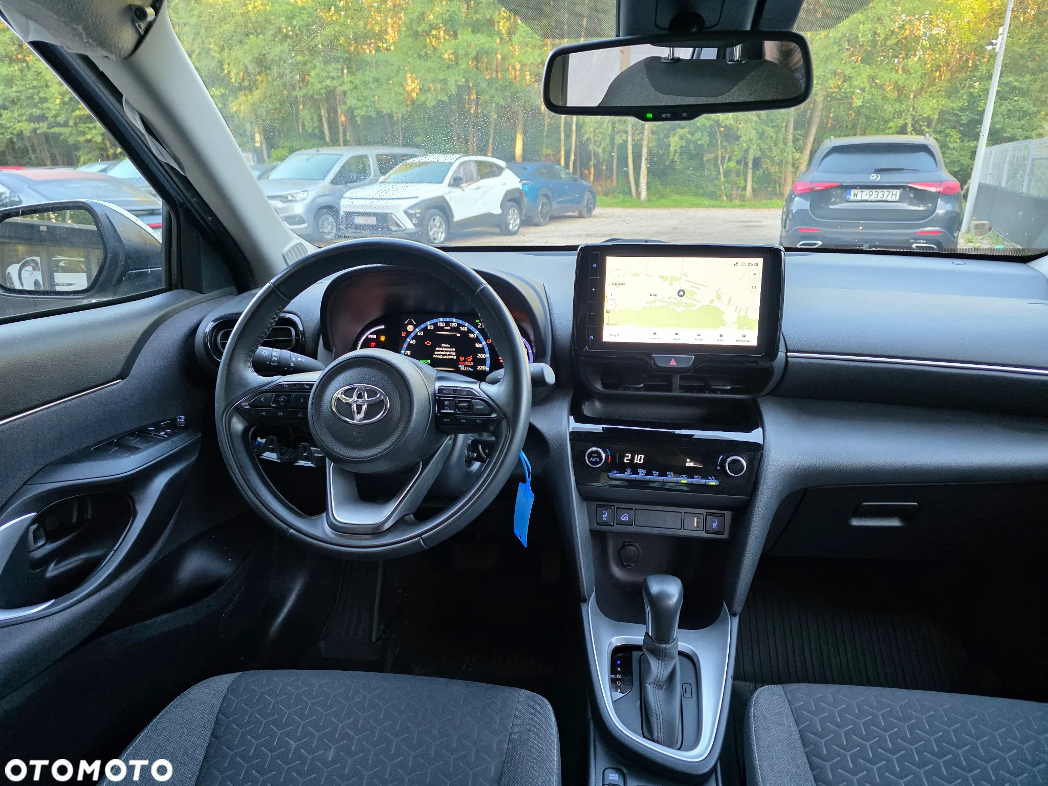 Toyota Yaris Cross Hybrid 1.5 Comfort 4x4 - 17