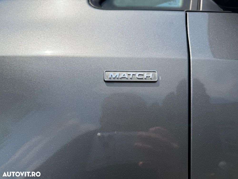 Volkswagen Golf 2.0 TDI DPF BlueMotion Technology MATCH - 24