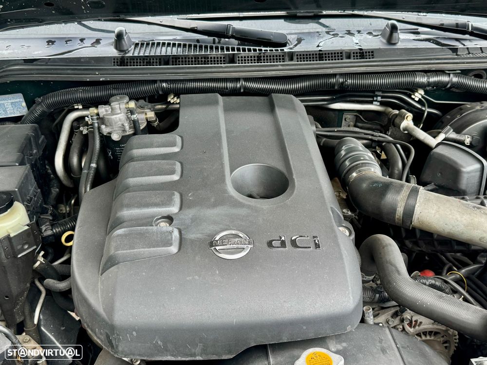 Nissan Navara 2.5 dCi CD LE Premium - 10