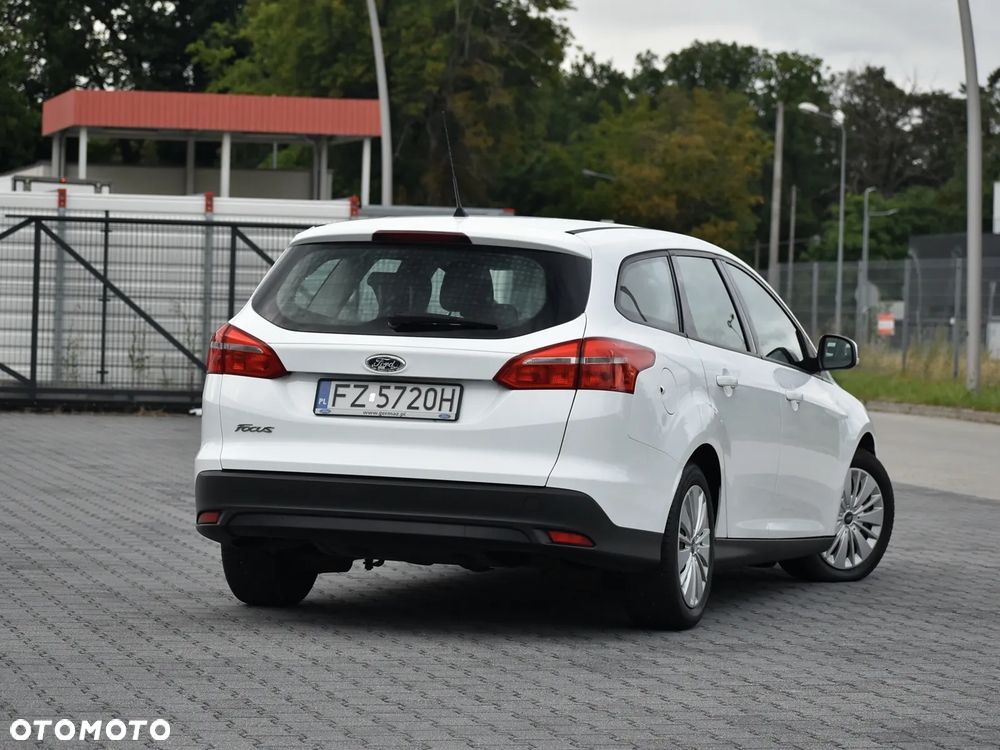 Ford Focus 1.6 Trend - 7