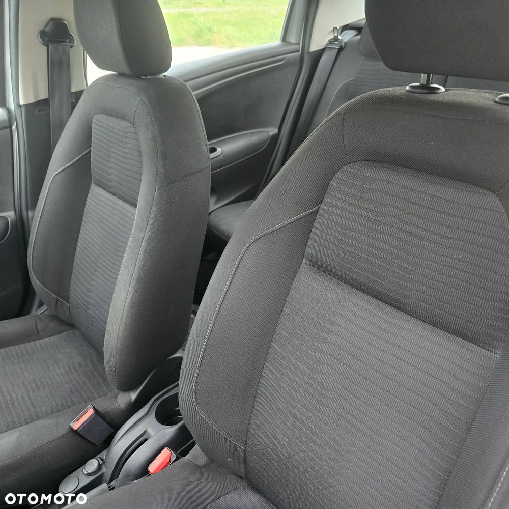 Peugeot 301 1.6 HDi Allure - 6