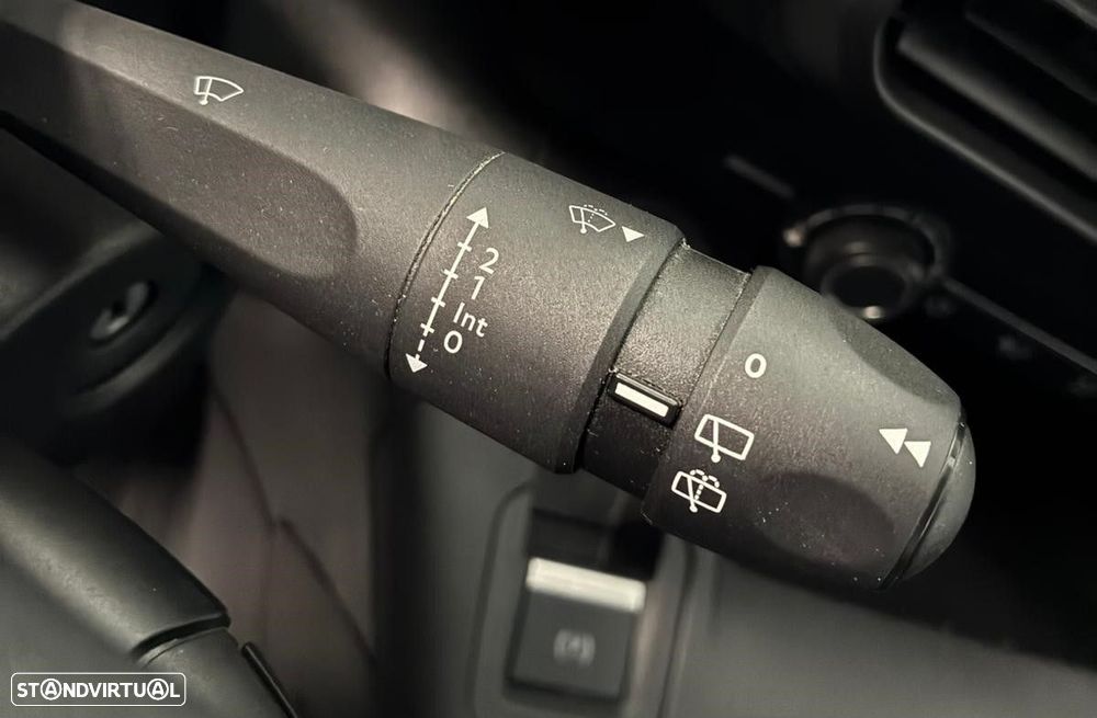 Fiat Doblo Outro - 16