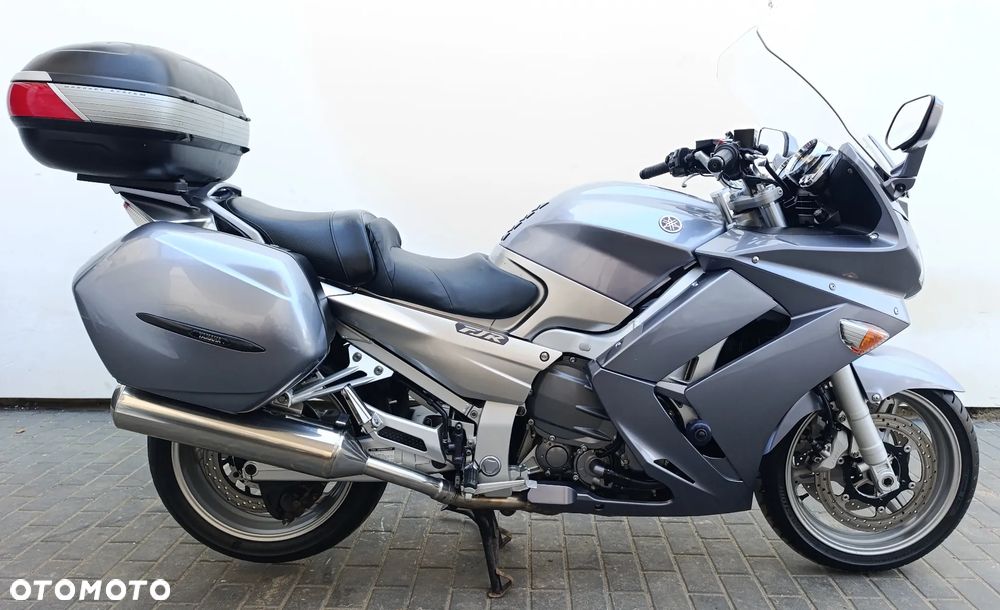Yamaha FJR - 7