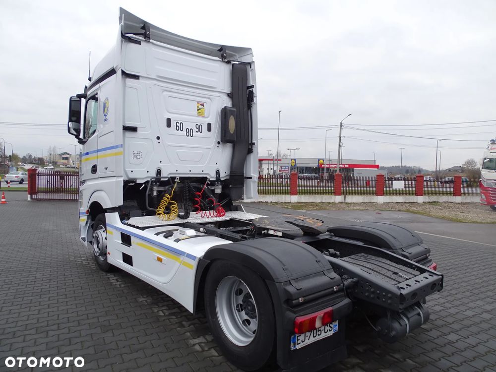 Mercedes-Benz Actros 1845 - 6