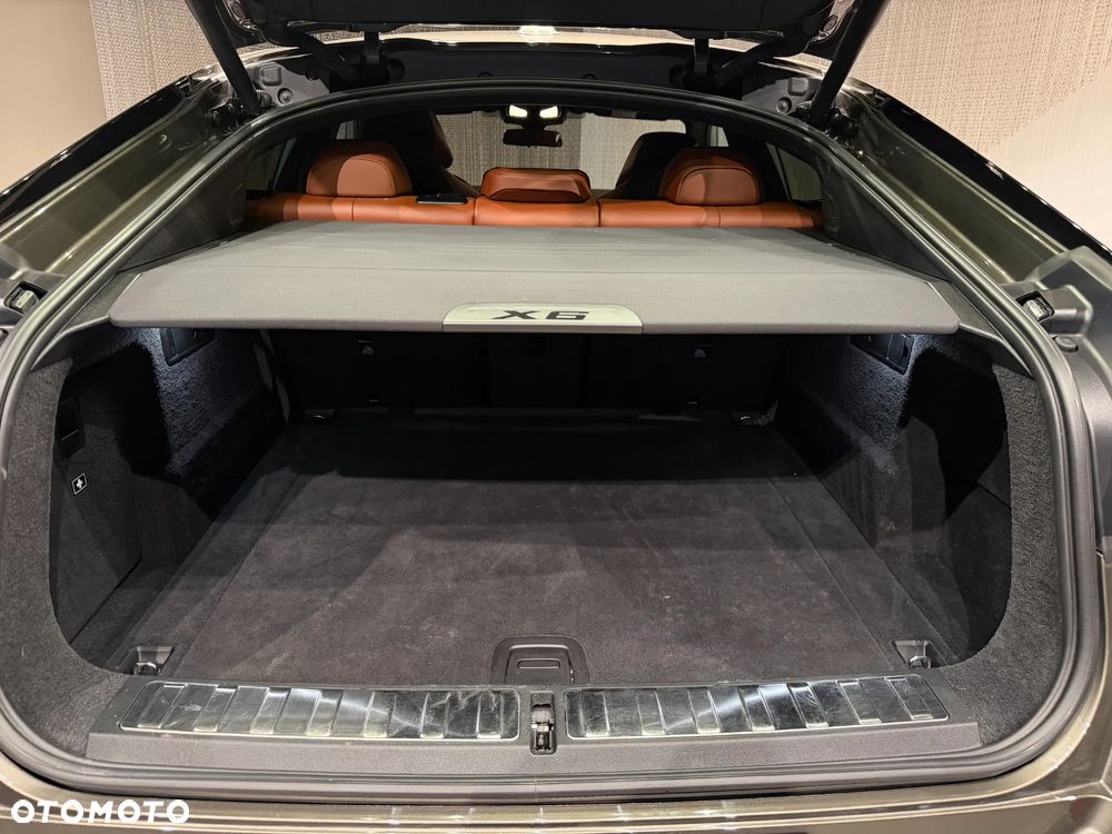 BMW X6 - 23