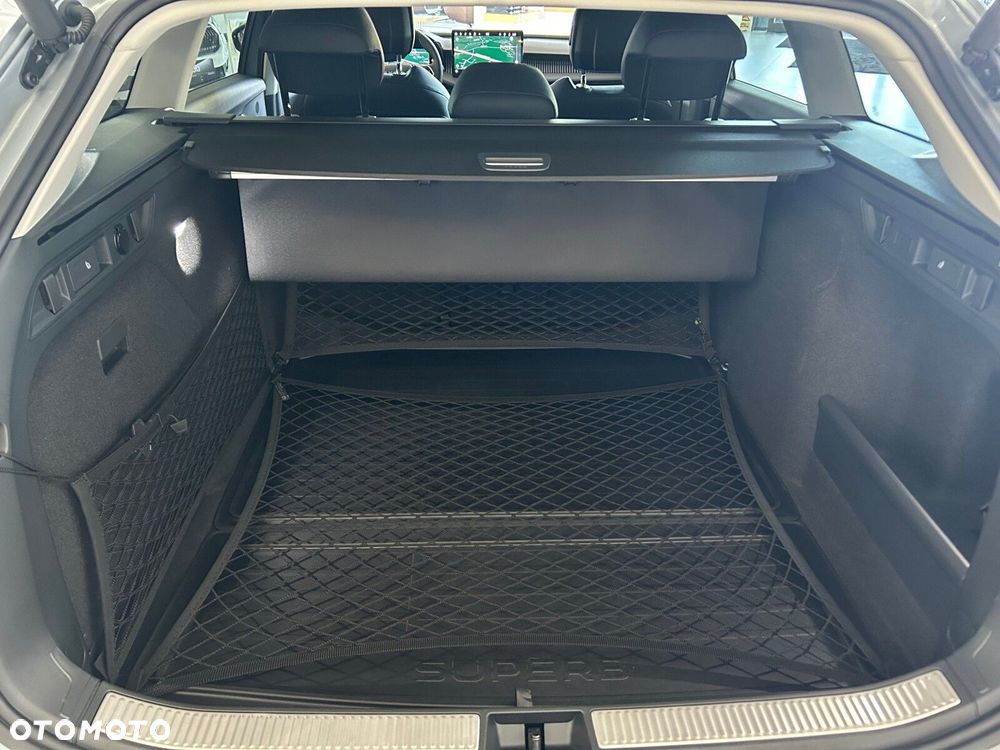 Skoda Superb 2.0 TSI 4x4 L&K DSG - 17