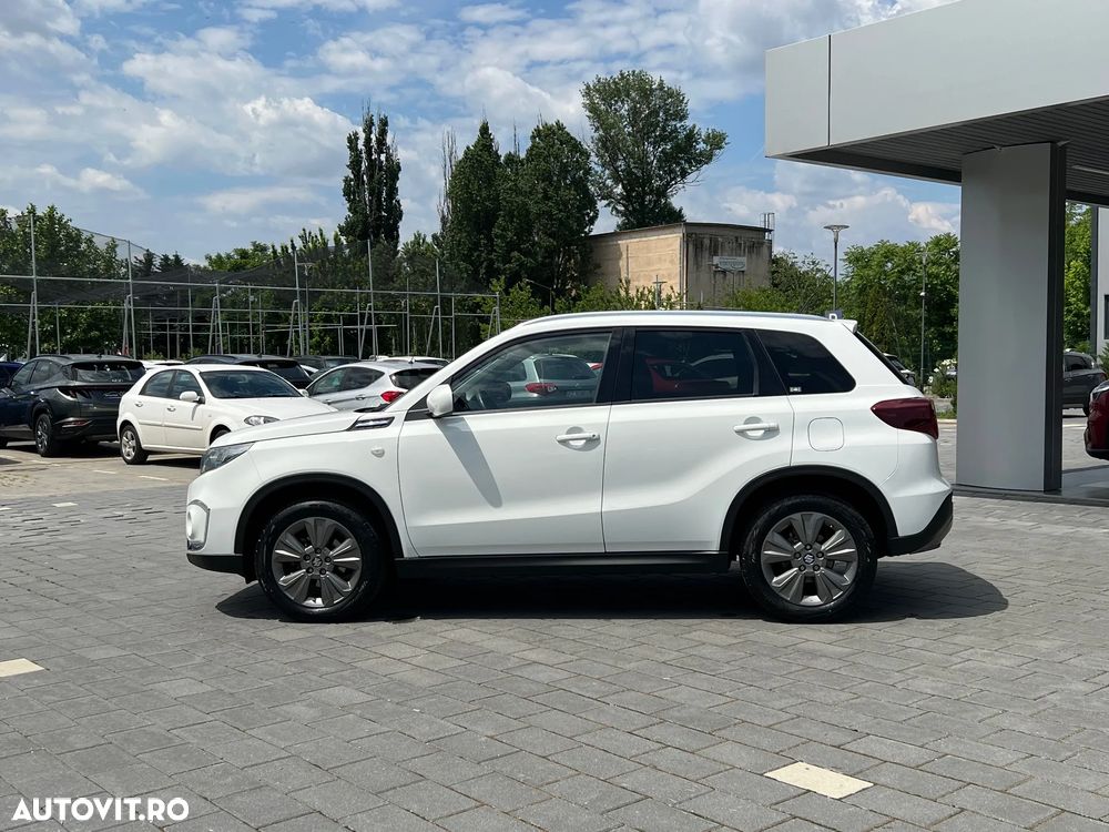 Suzuki Vitara 1.4 Boosterjet AllGrip MHEV Passion - 10