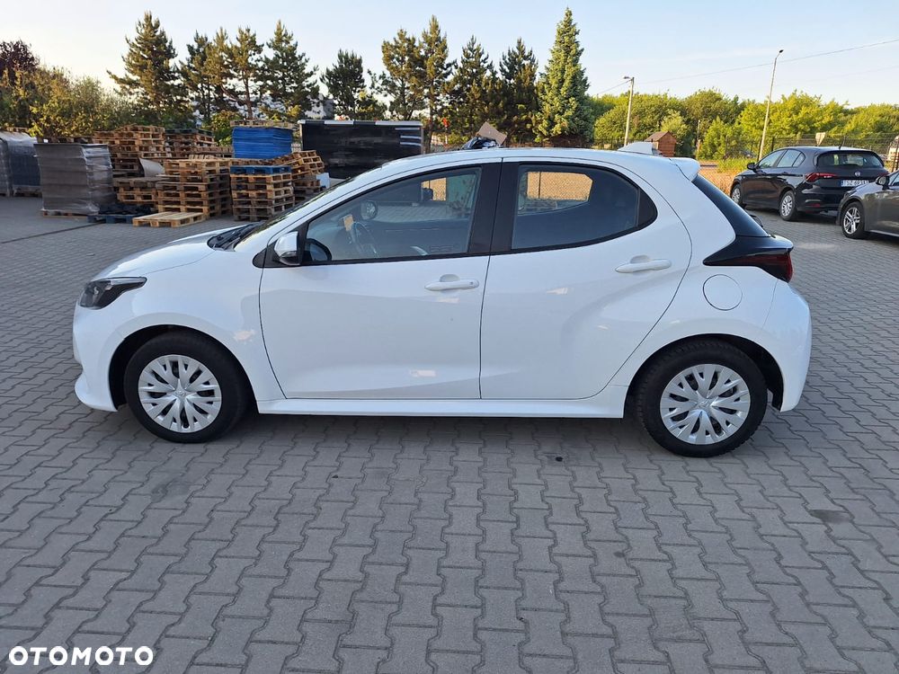 Toyota Yaris 1.5 Comfort - 2