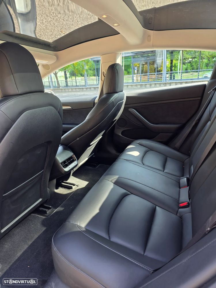 Tesla Model 3 Performance Dual Motor AWD - 14