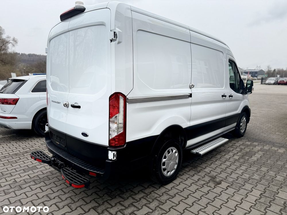 Ford Transit - 6