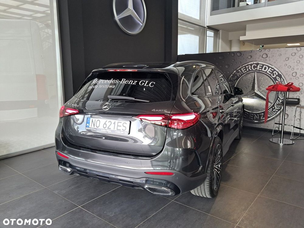 Mercedes-Benz GLC - 16