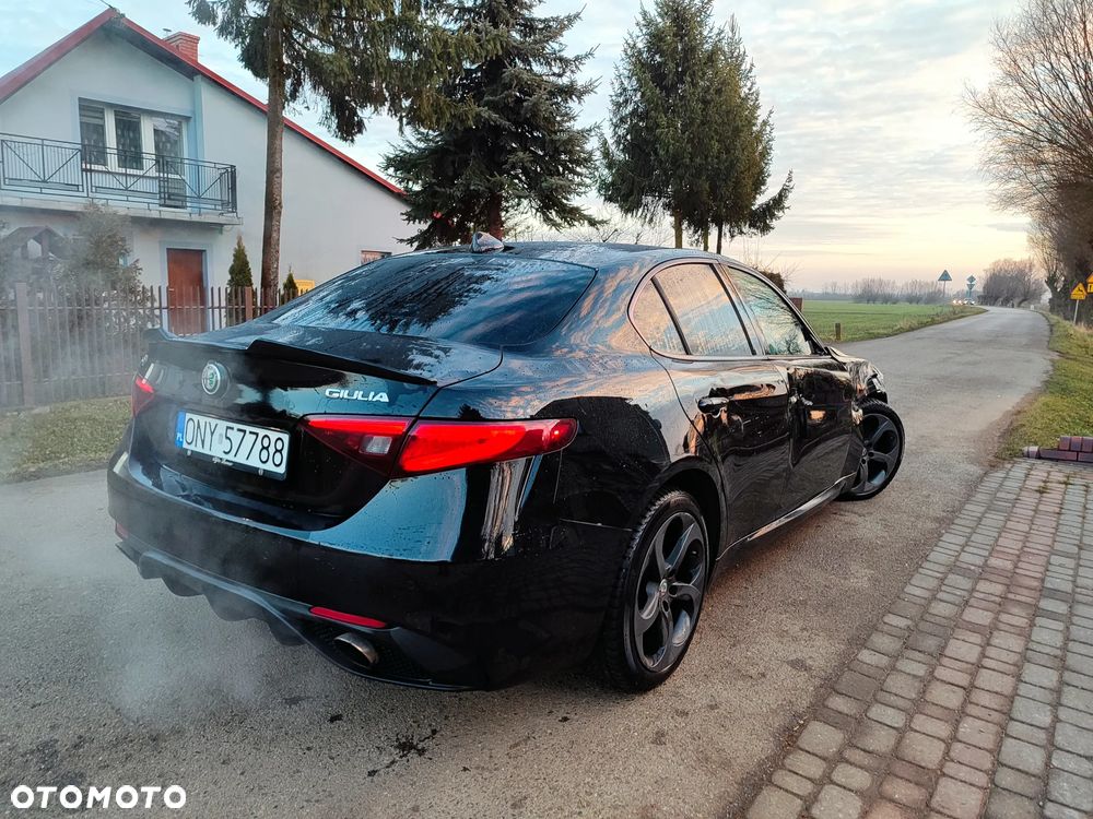 Alfa Romeo Giulia 2.0 Turbo Veloce Q4 - 5