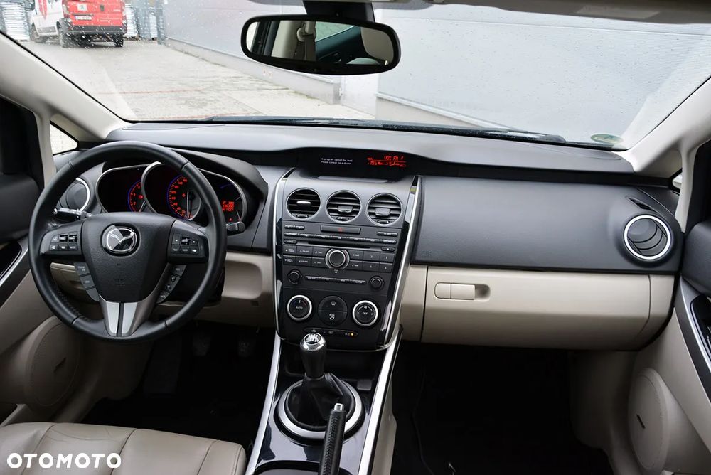 Mazda CX-7 2.2 CD Exclusive + - 17