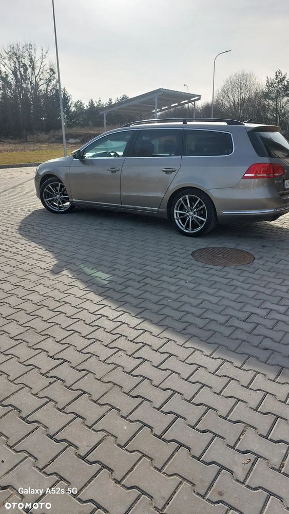 Volkswagen Passat - 20