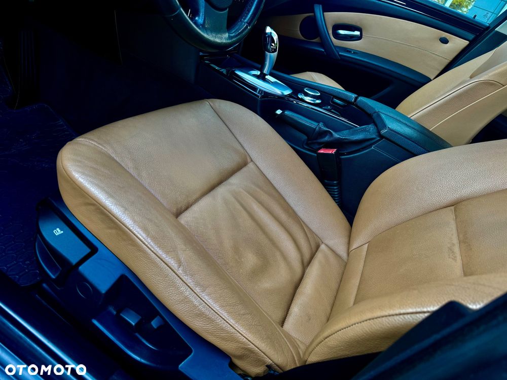 BMW Seria 5 - 25