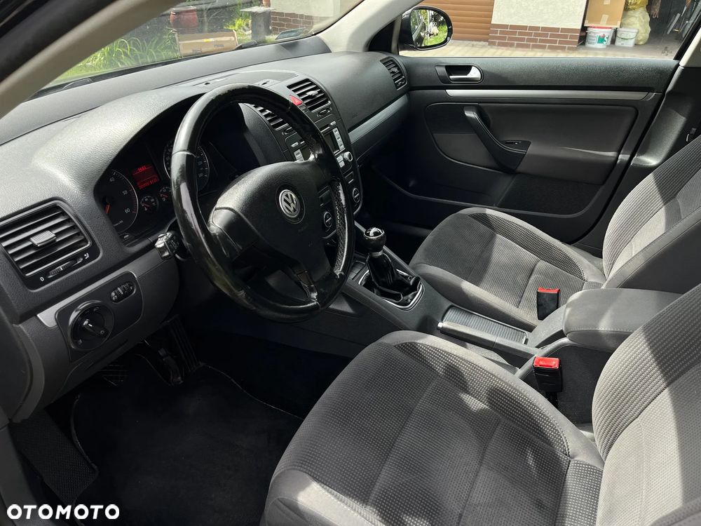 Volkswagen Jetta 1.9 TDI DPF Comfortline - 9
