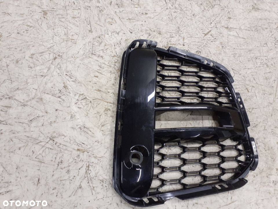 KRATKA ZDERZAKA PRAWA BMW X1 F48 LIFT 51118075882 - 2