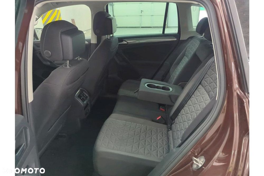 Volkswagen Tiguan 1.5 TSI EVO Life DSG - 9
