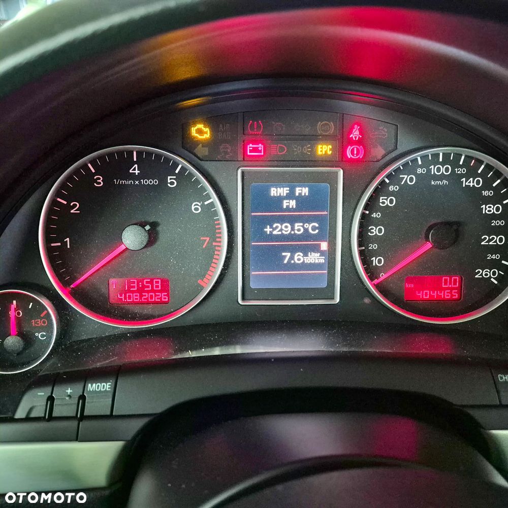 Audi A4 Avant - 4
