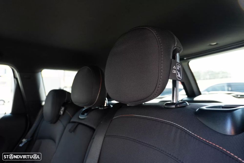 MINI Clubman One D - 18
