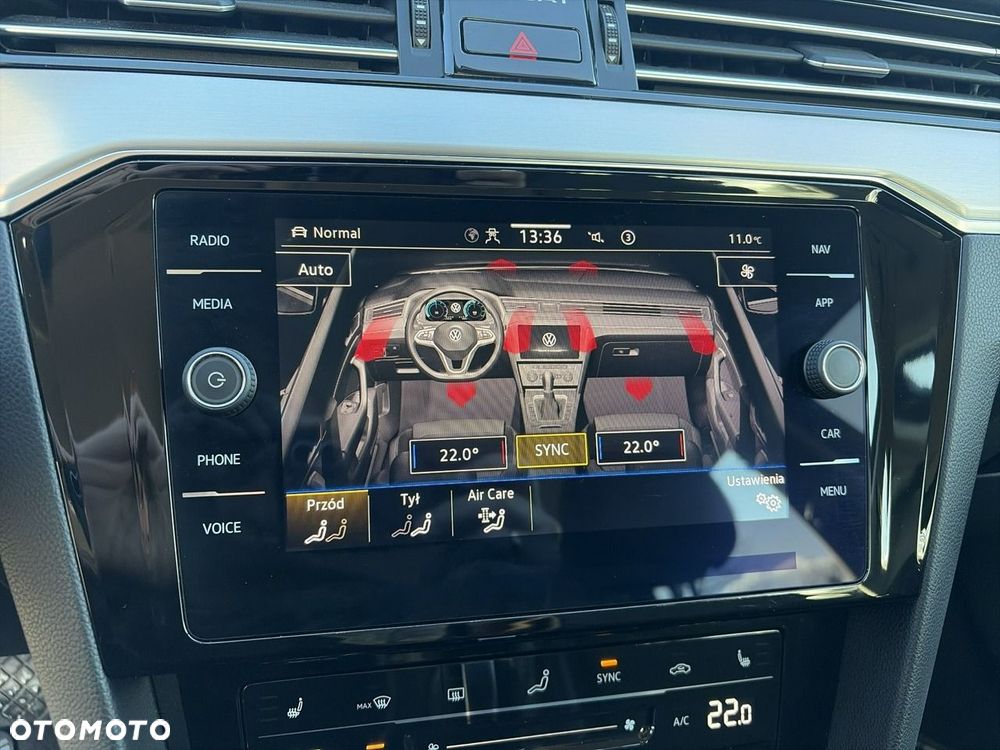 Volkswagen Passat - 17