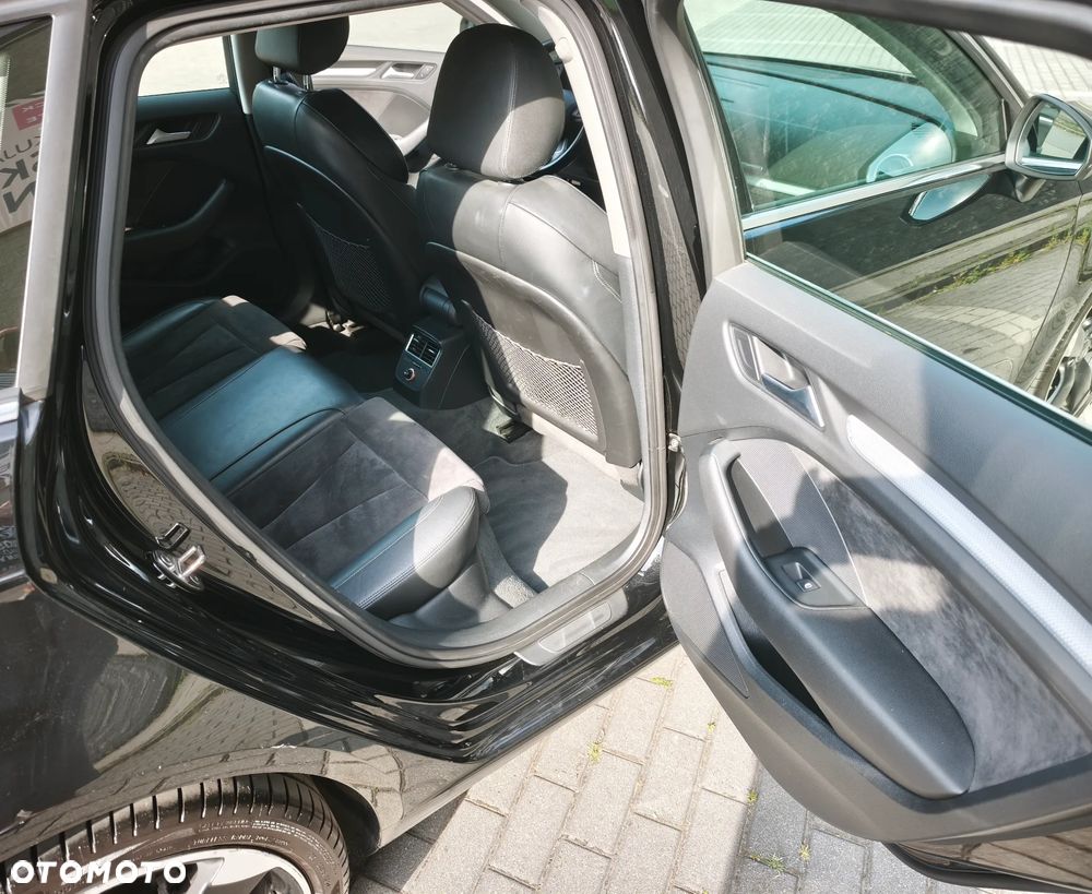 Audi A3 Sportback 2.0 TDI (clean diesel) quattro S tronic Ambiente - 21