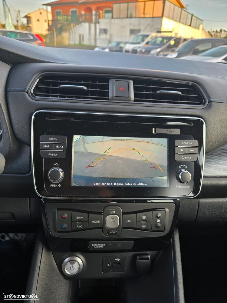 Nissan Leaf Tekna Stock Shift - 28