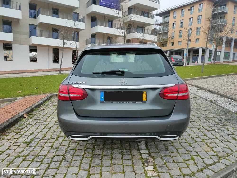 Mercedes-Benz C 250 BlueTEC Avantgarde+ Aut. - 4