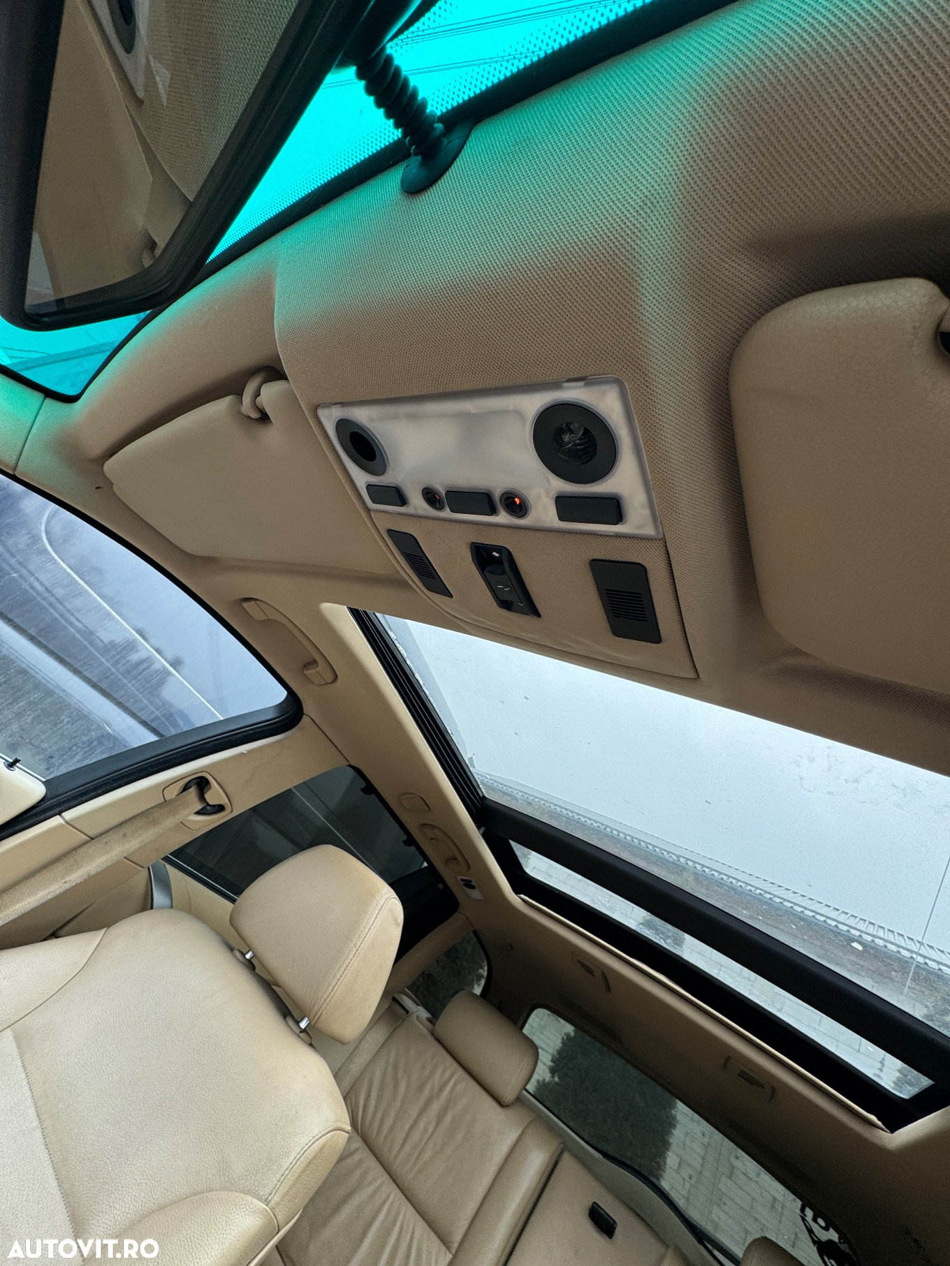 BMW Seria 5 525d Touring - 9