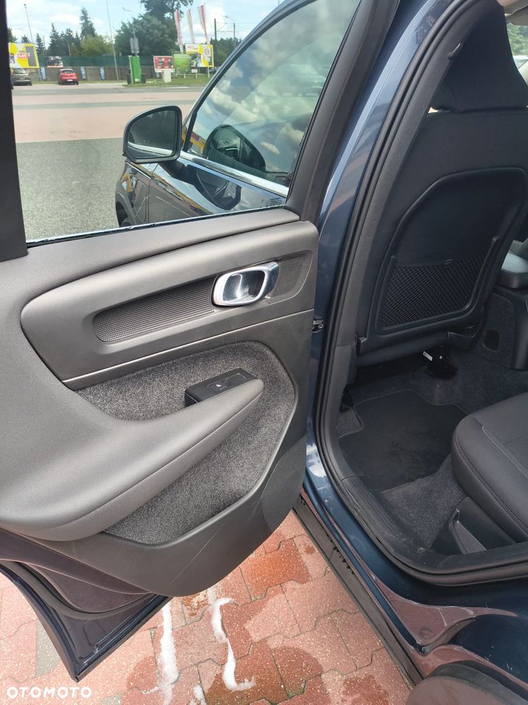 Volvo XC 40 - 22