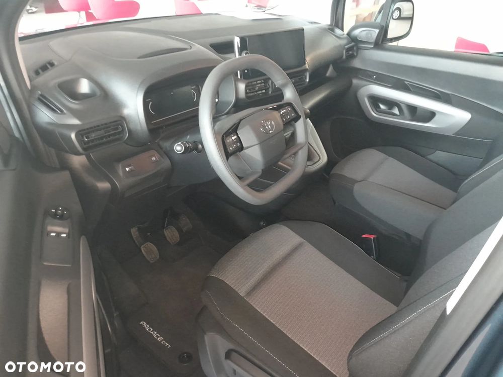 Toyota Proace City Verso Long 1.5 D-4D Business - 3