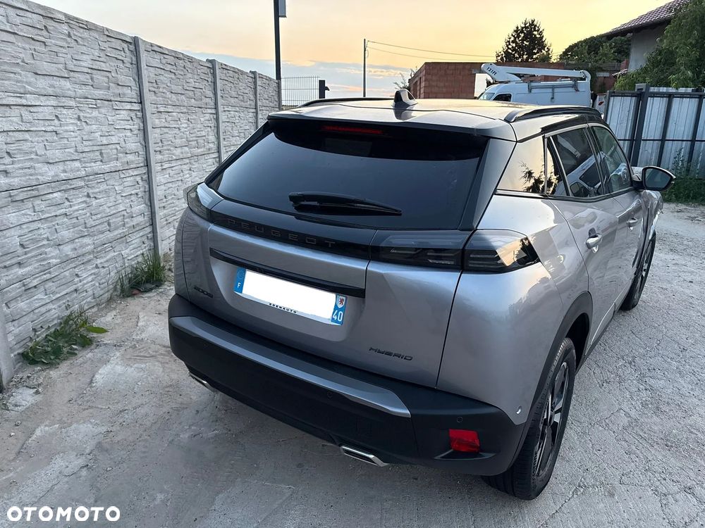 Peugeot 2008 Hybrid 136 e-DSC GT - 37