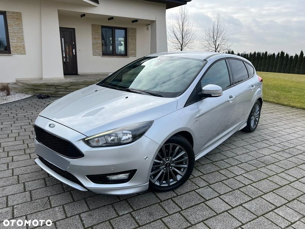 Ford Focus 1.5 EcoBlue Start-Stopp-System ST-LINE - 2