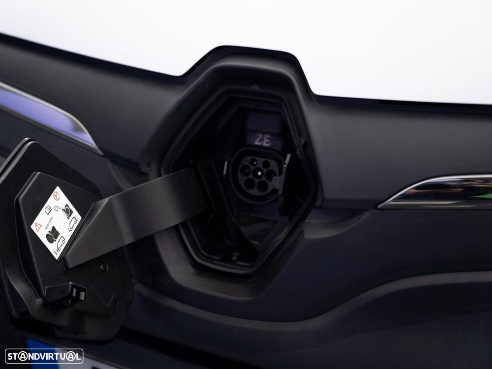 Renault Kangoo Z.E. 33 - 9