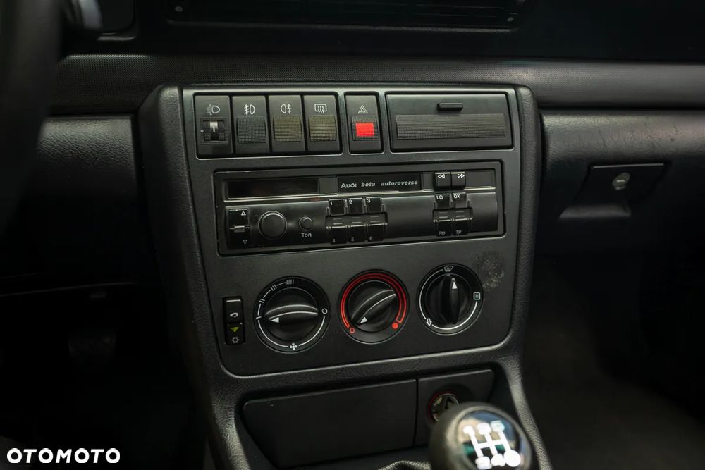 Audi A4 Limousine - 21