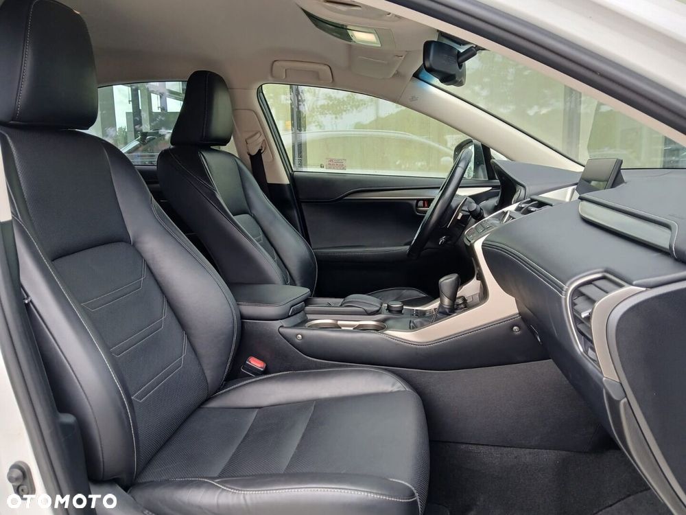 Lexus NX 200t Comfort AWD - 27
