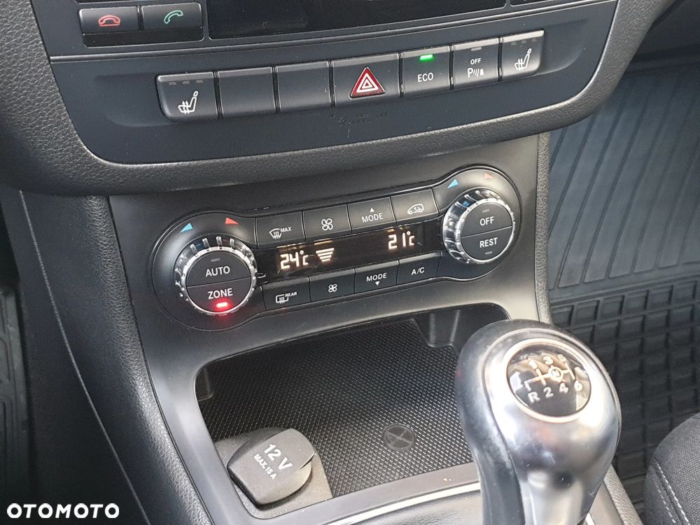 Mercedes-Benz Klasa B 180 CDI (BlueEFFICIENCY) - 11